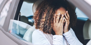 Rijangst auto vrouw