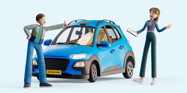 Roos en Matthijs bij een blauwe auto